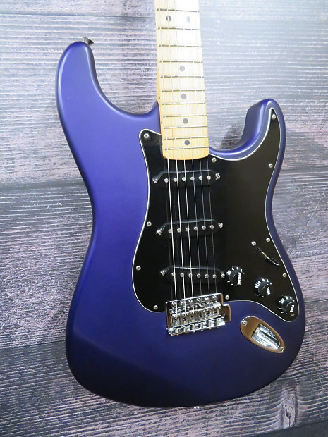 Fender midnight blue online