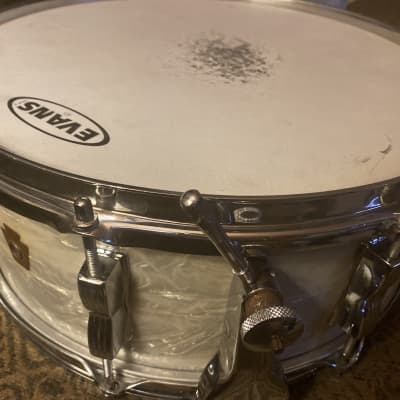 Ludwig WFL No. 900 Buddy Rich Super Classic 5.5x14" 8-Lug Snare Drum with P-87 Strainer 1948 - 1959 - White Marine Pearl image 1