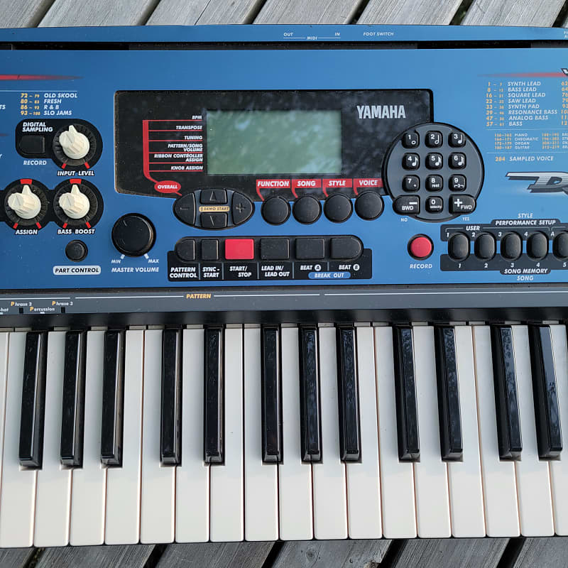 YAMAHA PSR-D1 DJX シンセサイザー キーボード ヤマハ YAMAHA PSR-D1 DJX ヤマハ 電子キーボード シンセサイザー