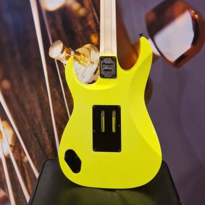 Ibanez RG550-DY Genesis Collection E-Guitar 6 String - Desert Sun Yellow image 8