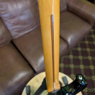 Fender 50's Reissue Stratocaster Maple Neck 1995 W/Case Made in Japan Two Tone Sunburst image 2