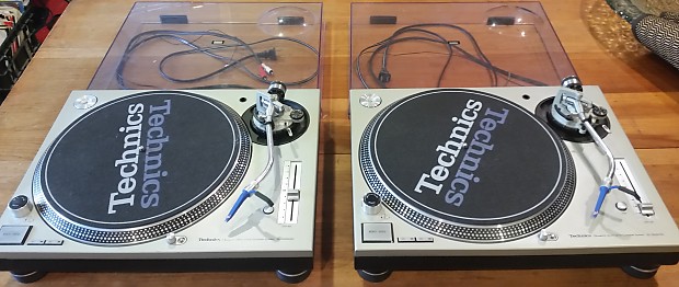 Technics SL-1200M3D (Silver) DJ-friendly direct-drive turntable at  Crutchfield