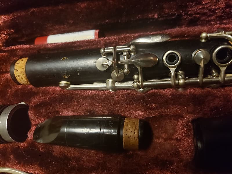 Buffet Crampon R13 Bb Clarinet New Pads Grabner Bell Nice