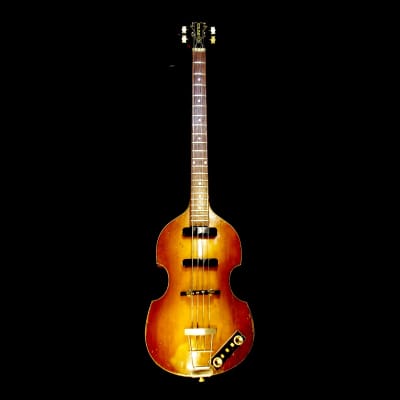 Hofner 500/1 Violin Bass 1956 - 1959