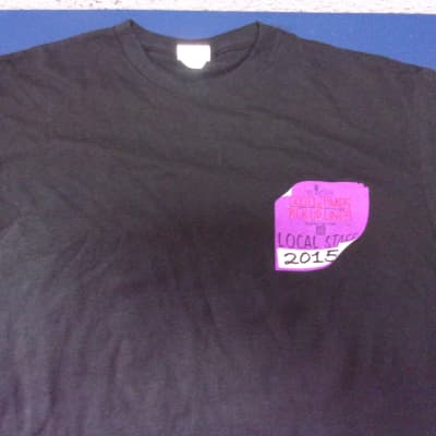 Rare Toby Keith Local Crew Member Shirt w/ Faux Backstage Pass on front 2015 Medium T-shirt black image 4
