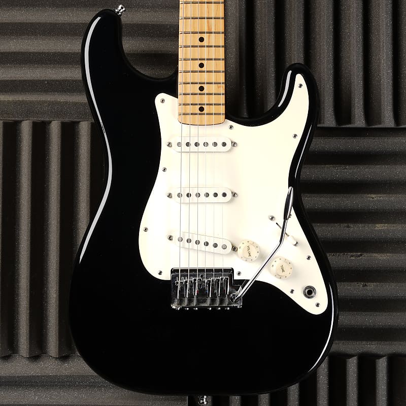 Fender Standard Stratocaster with Maple Fretboard 1983 - Black image 1