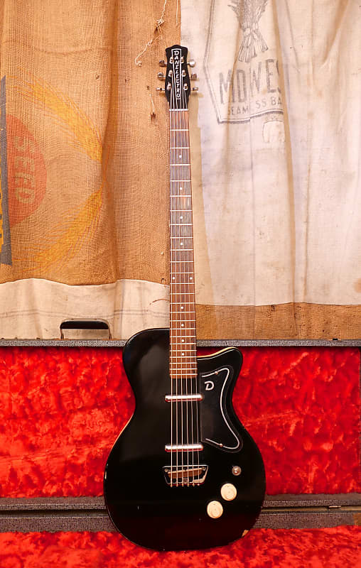 Danelectro UB-2 Baritone Guitar 1957 - Black image 1