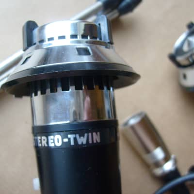 配信機器・PA機器・レコーディング機器 AKG-D11D-HL-STEREO-TWIN Made in Austria Tested. AKG TWIN microphone D11D HL stereo twin Austria
