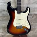 Used Fender 60th Anniversary American Stratocaster 3-Color Sunburst w/case TSU12857