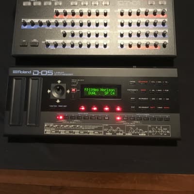 Roland Boutique Series D-05 Linear Synthesizer with D tronics DT-01 controller with Ultimate Patches image 2