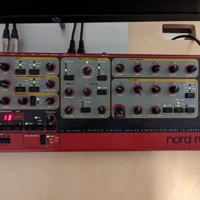 Nord Rack 2 16-Voice Rackmount Virtual Analog Synthesizer 1997 - 2003 - Red