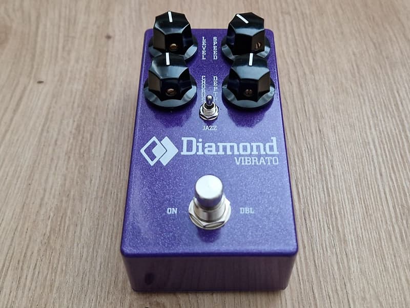 Diamond Vibrato