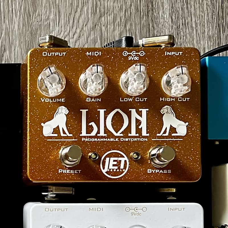 Jet Pedals Lion Programmable Distortion 2021Present Gold Reverb