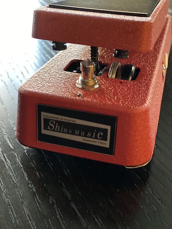 Shin's Music Freeze Flame Wah 2000s - Red | Reverb