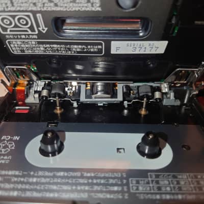 Sony WM-GX711 Walkman Portable Cassette Recorder 1984 - 1994