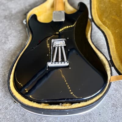 Yamaha ST-360R c 1970's - Black strat style electric guitar