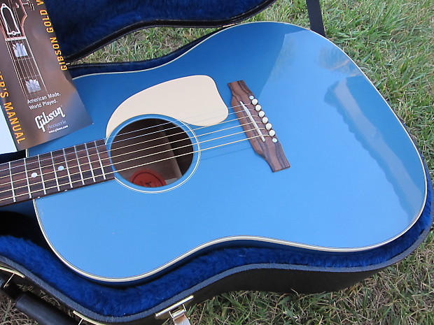 Gibson J-45 Custom Shop Limited Edition 2013 Pelham Blue