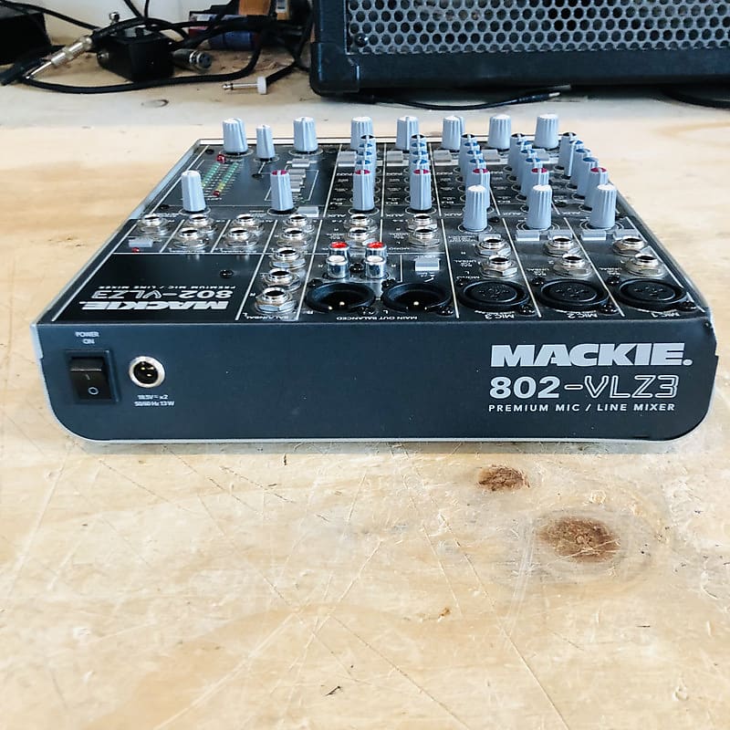 Mackie 802-VLZ3 Compact Mixer