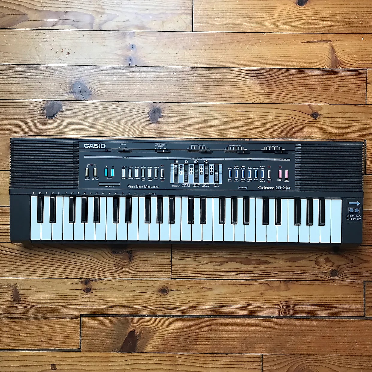 Casio MT-205 Casiotone 49-Key Synthesizer | Reverb