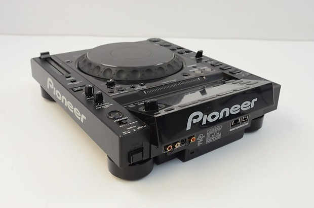 Pioneer CDJ-2000 Professional Multi Media Player | Reverb