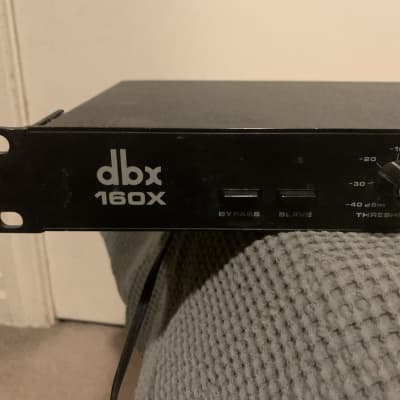 dbx 160X Compressor / Limiter image 2