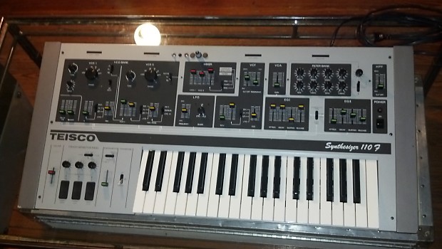 Teisco 110F synthesizer w/ midi - Free Shipping image 1