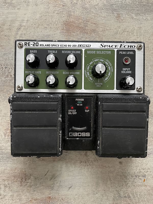 Boss RE-20 Space Echo