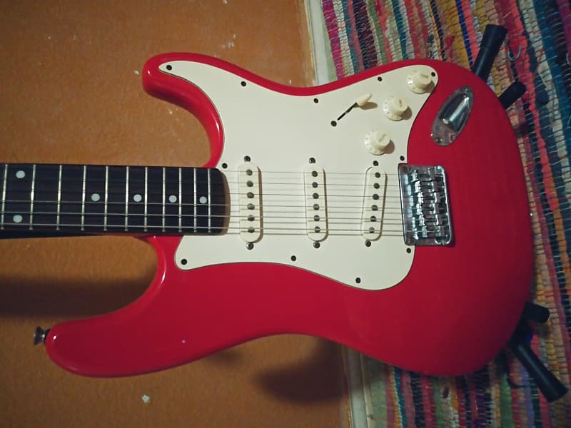 Squier Bullet Stratocaster Year 2000 Torino Red Classic Squier Bundle image 1