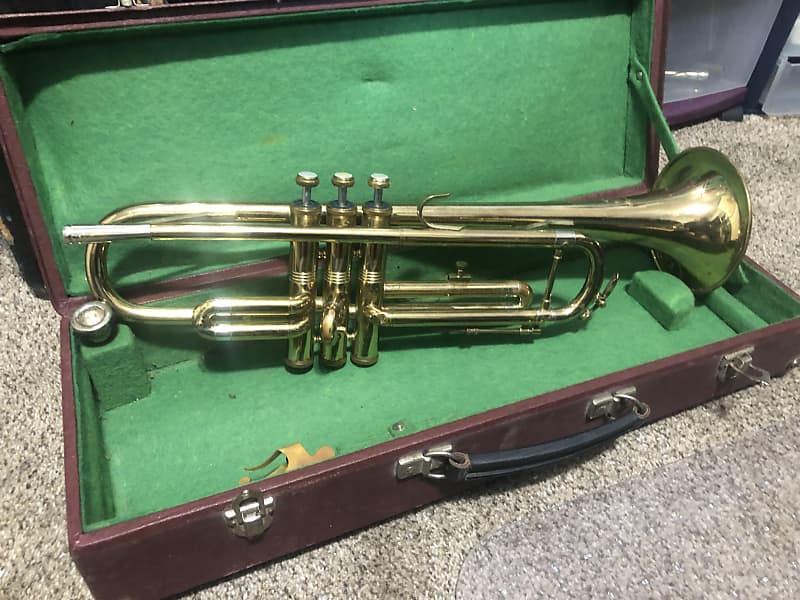 Lignatone trumpet shop