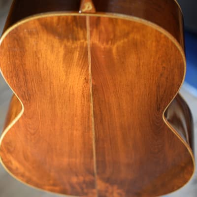 Beneteau 000-12 Acoustic Guitar -  Honduras Rosewood Back & Sides image 3