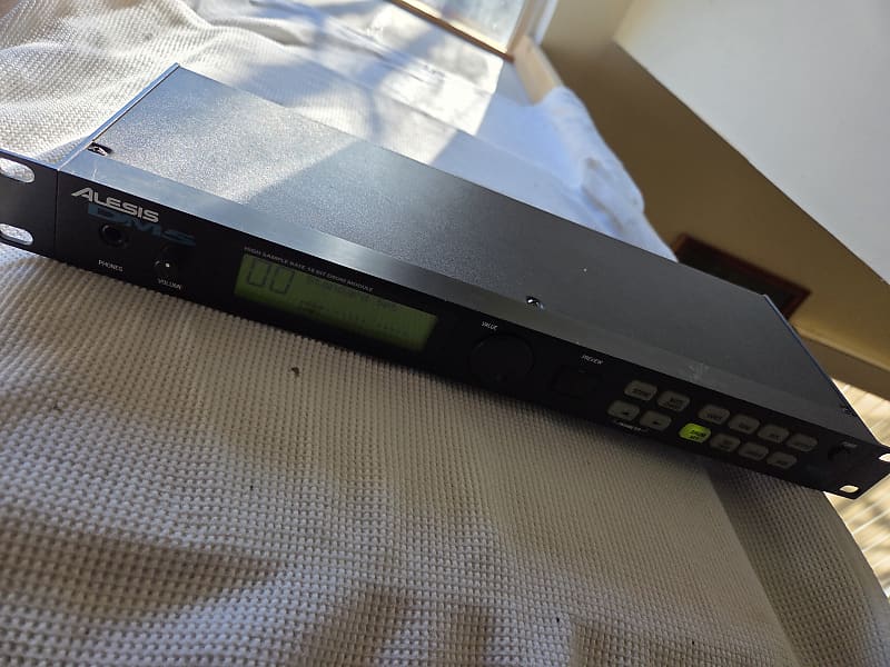 Alesis DM5 16ビットドラムモジュール Alesis DM5 Drum Module