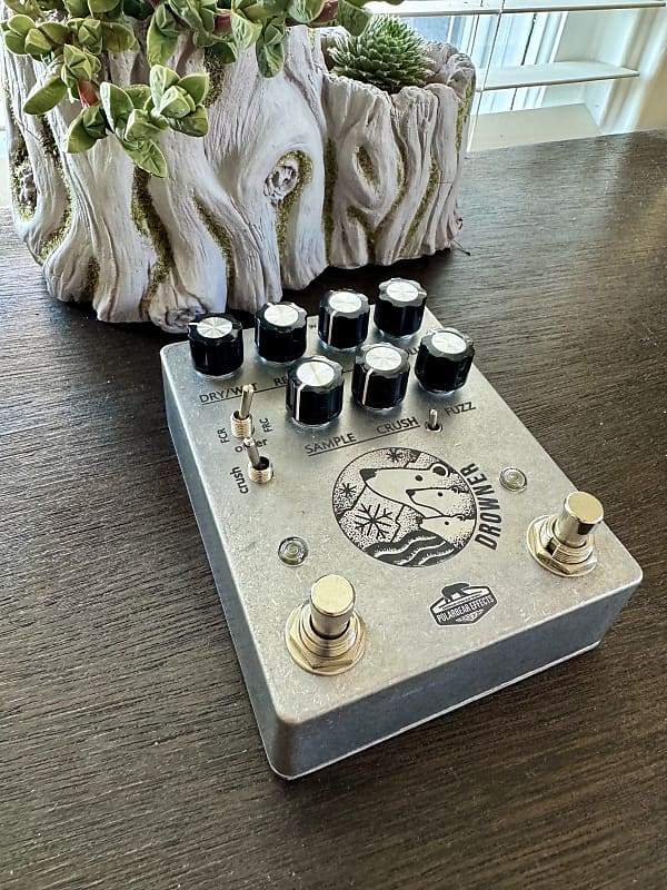 Polarbear Effects Drowner 3, Shoegaze Fuzz Reverb Bitcrusher Reverb
