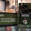 MXR M169 Carbon Copy Analog Delay - Bucket Brigade Classic Echo Sounds using