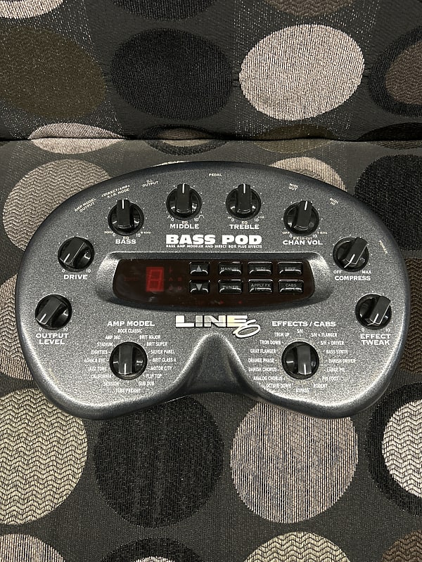 Line 6 Bass POD MultiEffects and Amp Modeler (Used) Reverb