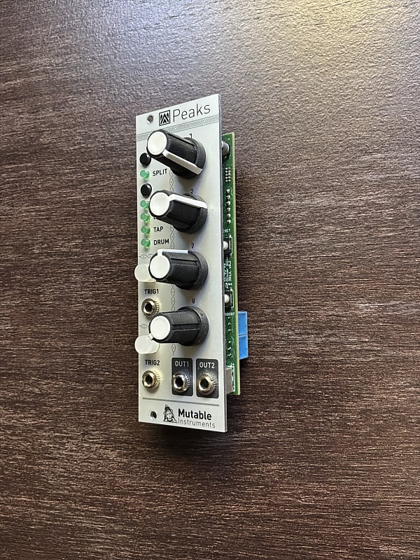 Mutable Instruments Peaks