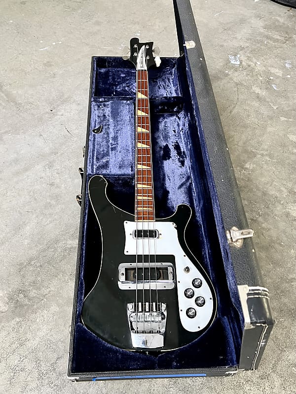 Rickenbacker 4001 jetglo 1976年製 ハードケース付き Rickenbacker 4001 jetglo 1976年製 ハードケース付き - メルカリ