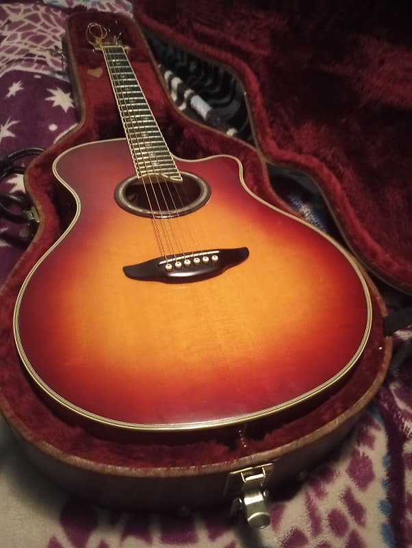 Yamaha APX-10 Stereo Output Electric/Acoustic Antique