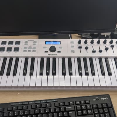 Arturia KeyLab Essential 49 MIDI Controller 2017 - Present - White