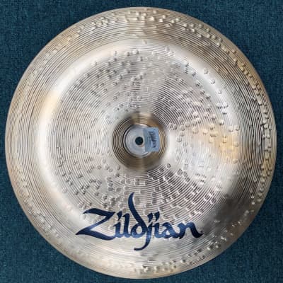 Zildjian ZHT 16in China Cymbal image 2