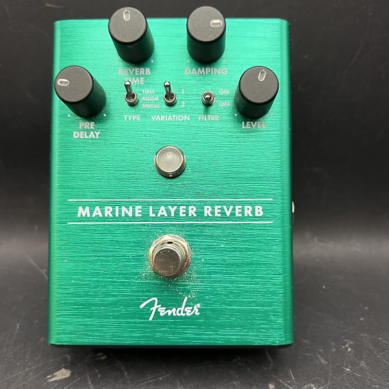 Fender MARINE LAYER REVERB