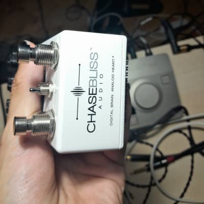 Chase Bliss Audio Condor Analog EQ/Pre/Filter 2017 - 2018 - White/Black image 5