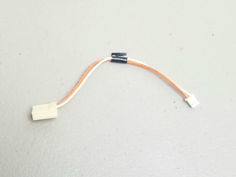 Yamaha A5000 / A4000 Sampler Floppy Drive Power Cable (unique small 2-pin) image 1
