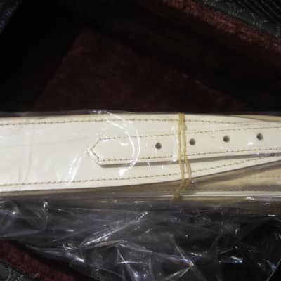 1980 Gretsch White Falcon Model 7595 Stereo - White w/ Original Hard Case image 10