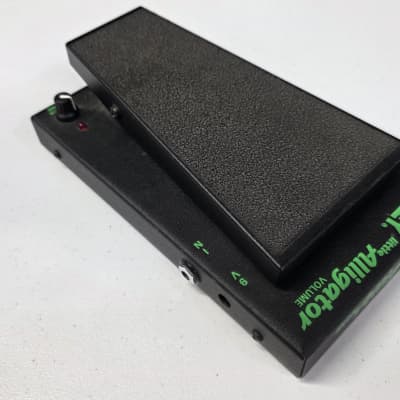 Morley little Alligator ボリュームペダル Morley Little Alligator Volume Pedal - What To Know & Where To Buy