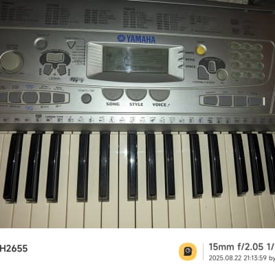 Yamaha PSR-275 61-Key Touch Sensitive Portable Keyboard with 480 Voices