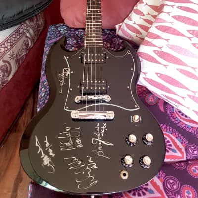 Gibson SG 1996 Signed by AC/DC image 1