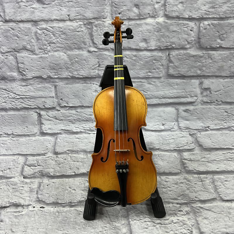 Antonius Stradivaius Cremonius Faciebat Anno 1713 3/4 Violin image 1