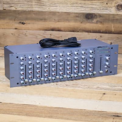 Alesis MultiMix 12R Rackmount 12-Channel Mixer | Reverb