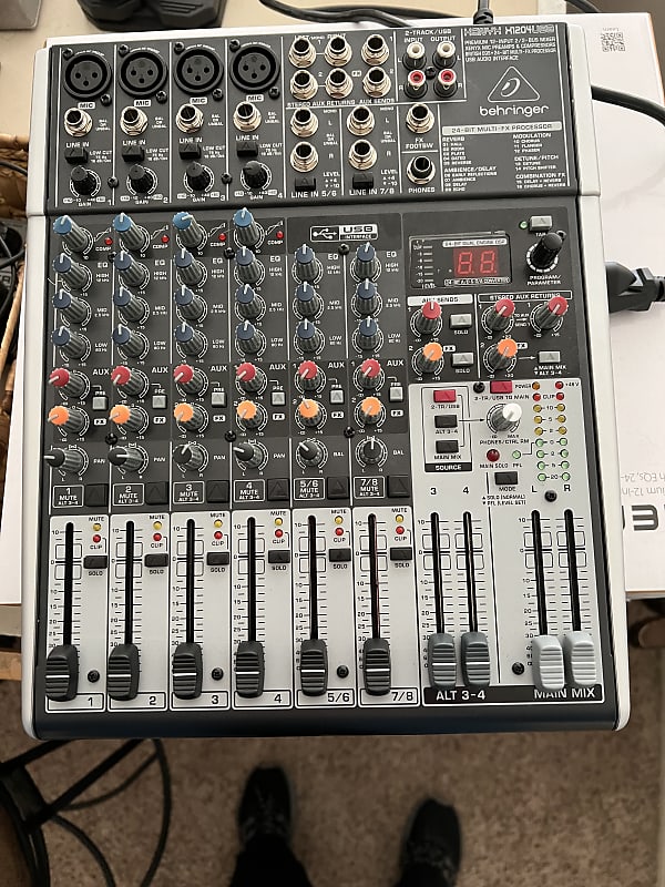 Behringer Xenyx X1204USB Mixer with USB Interface 2010 - Present