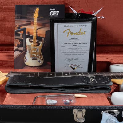 Fender Custom Shop Jeff Beck Signature Stratocaster Guitar, Rosewood Fingerboard, Olympic White image 12